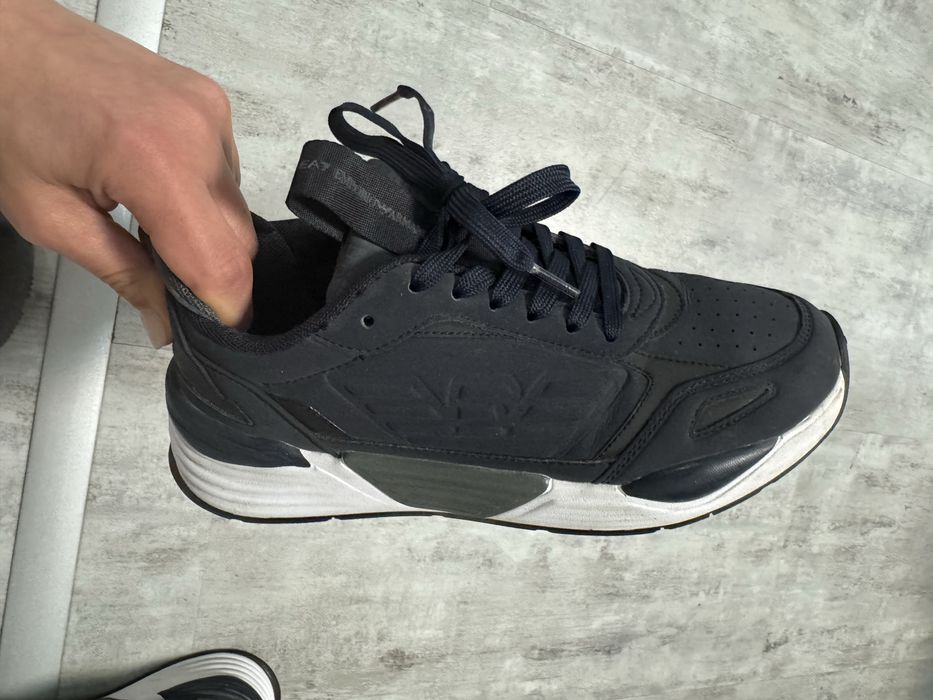 Оригинални маратонки EA7 …