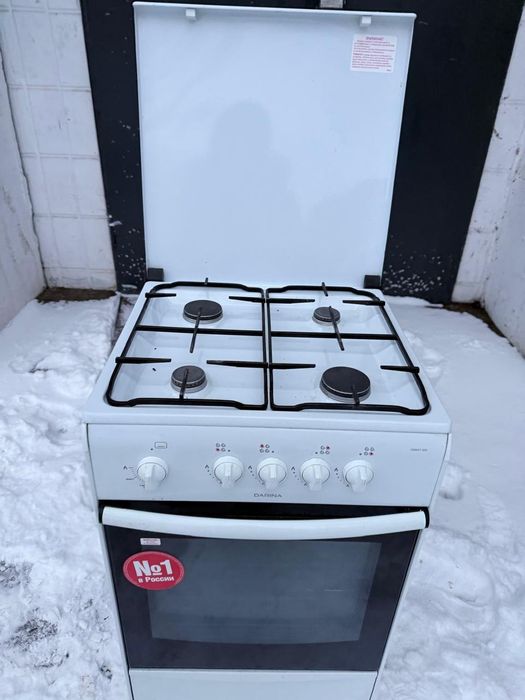 Продам газовую плиту