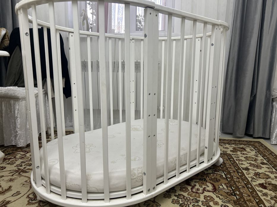 Продам детский манеж.