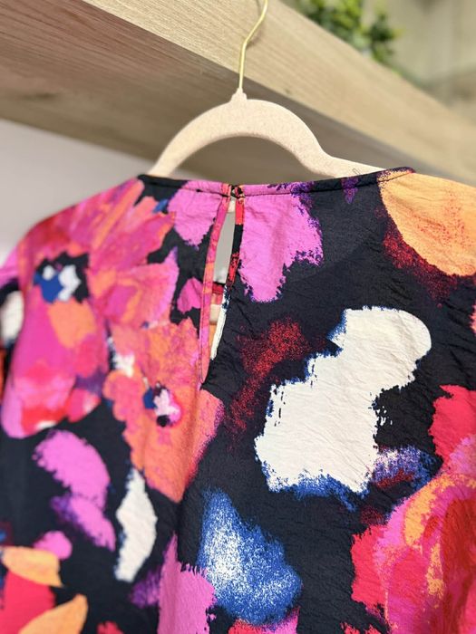 Vand rochie colorata