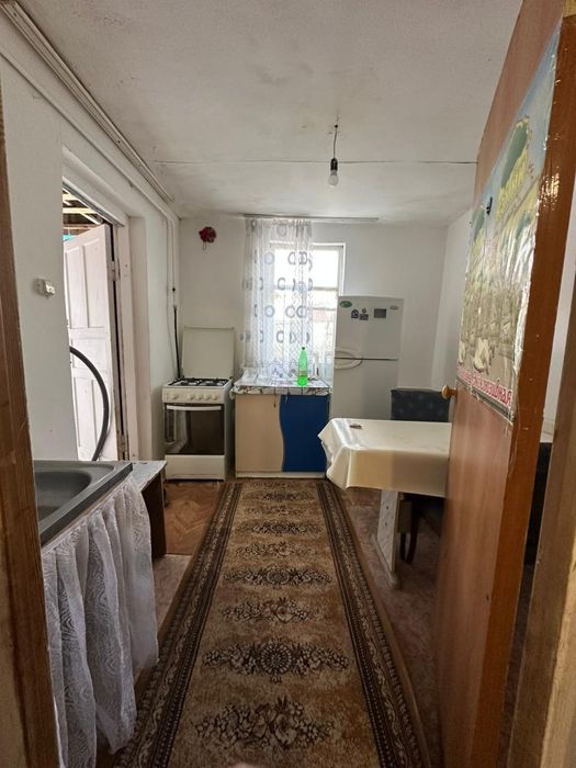 Сдам отдельно стоящий домик во дворе