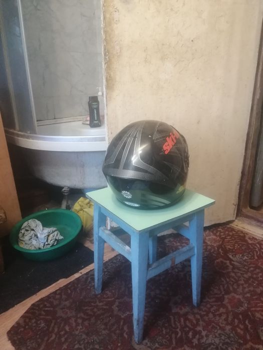 Здравствуйте продам шлем