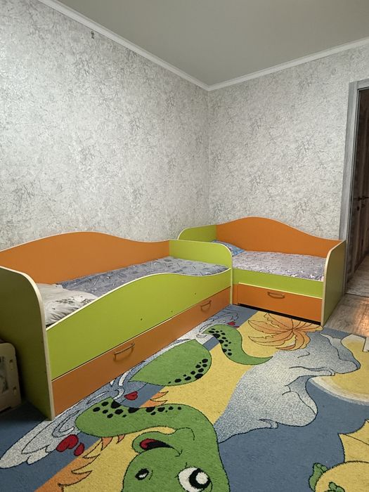 Продам мебель в детскую