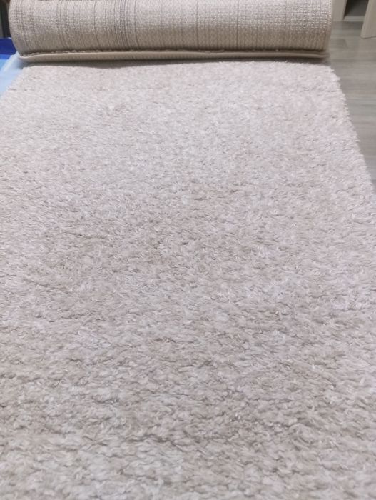 Продам ковры жаккардовые.