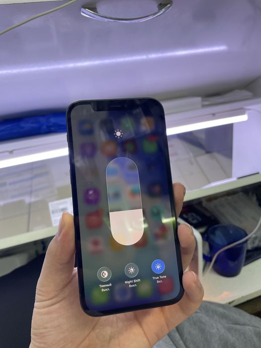 iPhone 12 128GB в идеальном состоянии