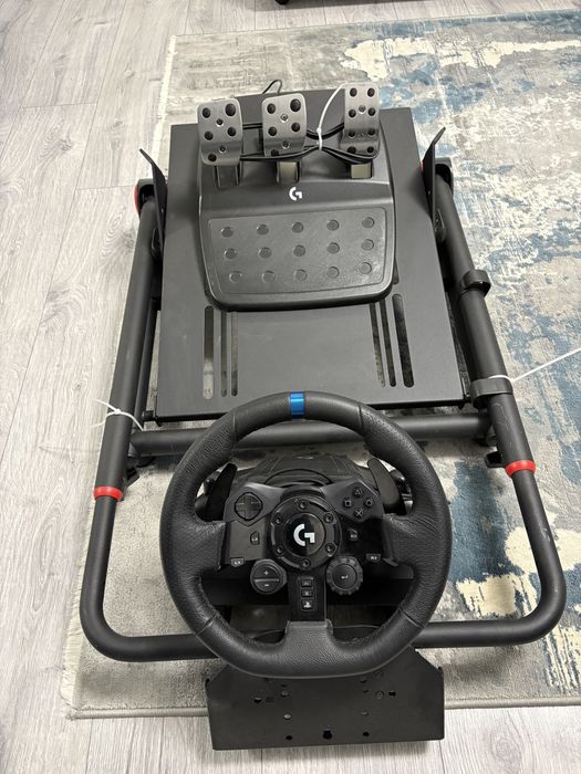 Vand volan Logitech G 923
