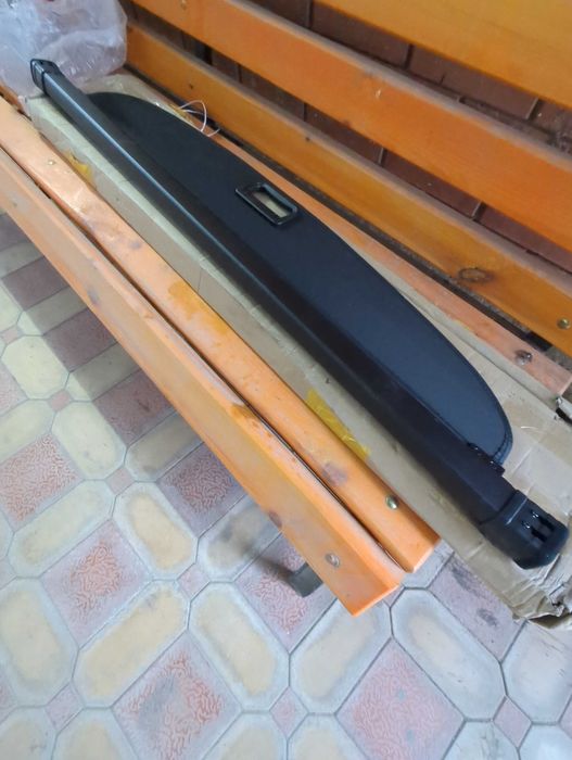 Крышка от багажника RAF4, Highlander