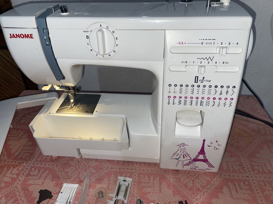 Швейная машинка