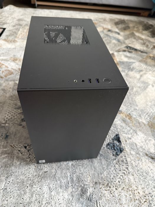 Carcasa pc NZXT H200 ITX - blue / black