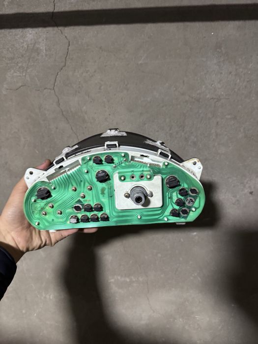 Matiz tablo 3tali mx holati ideal 6 oy garantiyasi bor