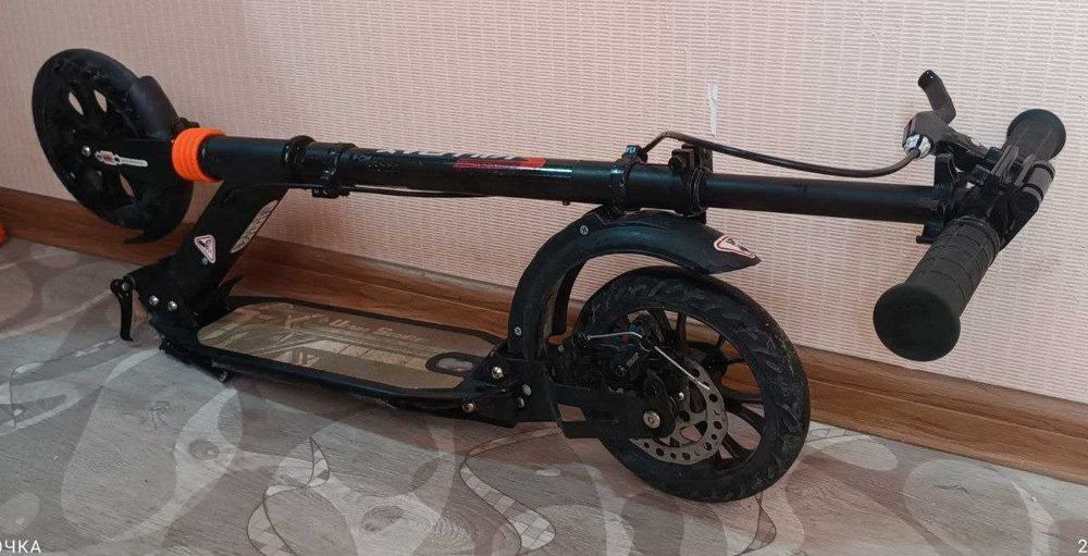 Премиум самокат Scooter Urban с ручным тормозом + скейтборд в подарок