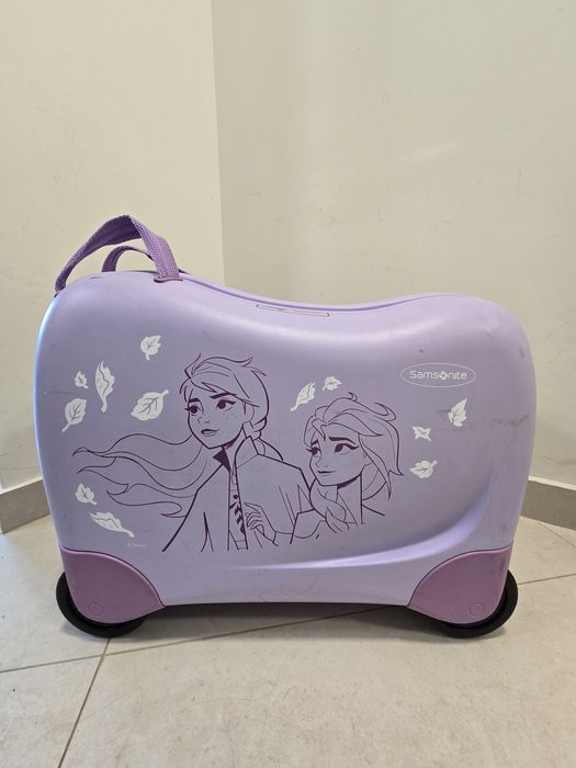 Детски куфар Samsonite + подарък замък