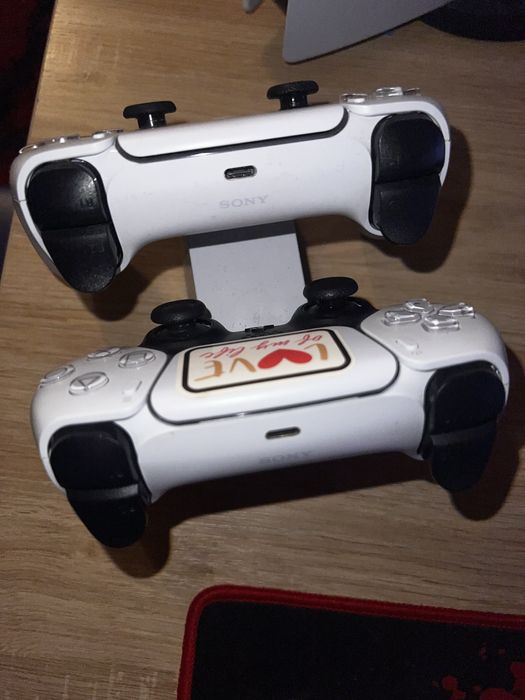 Ps5 digital 1 T cu cont