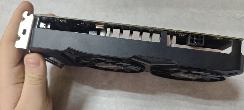 Видеокарта gtx1050Ti dual fan