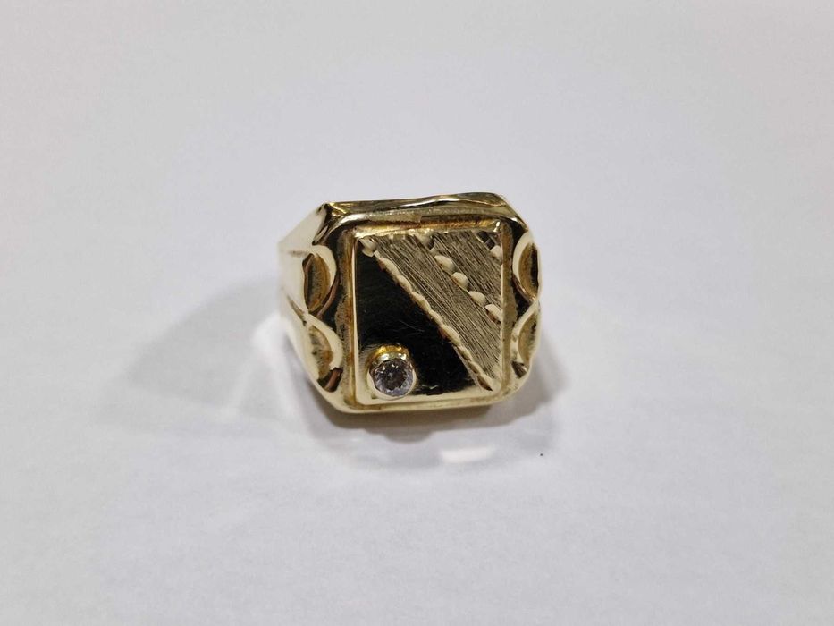 Златен пръстен 14К / 3,09 гр.