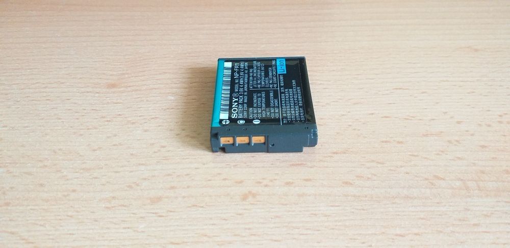 acumulator reîncărcabil litiu-ion Sony NP-BG1 de tip G.