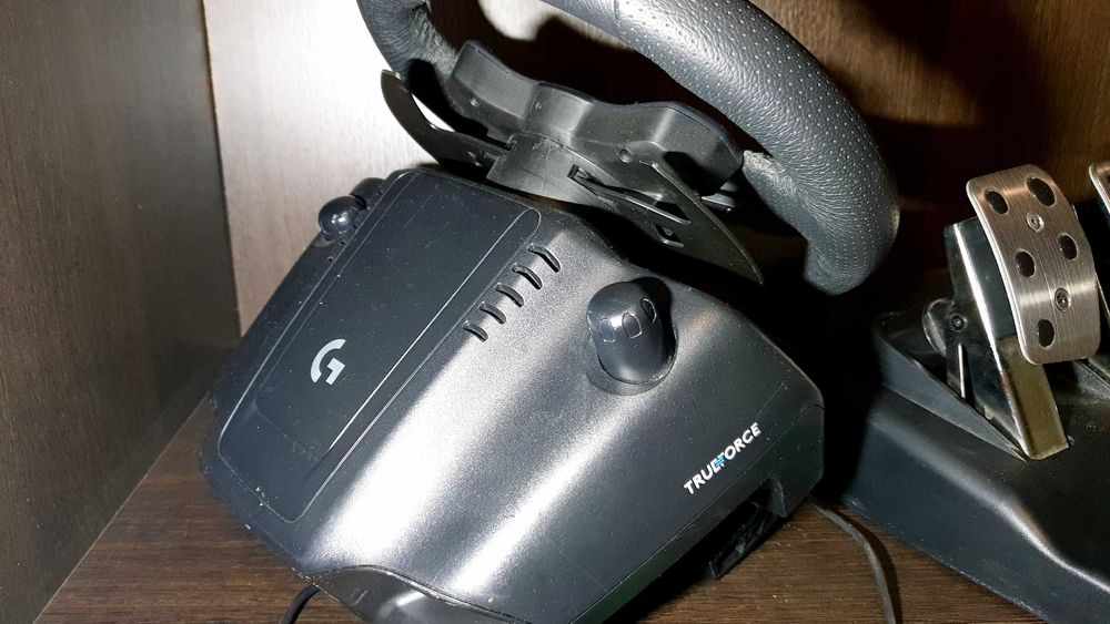 Руль Logitech G923 True Force