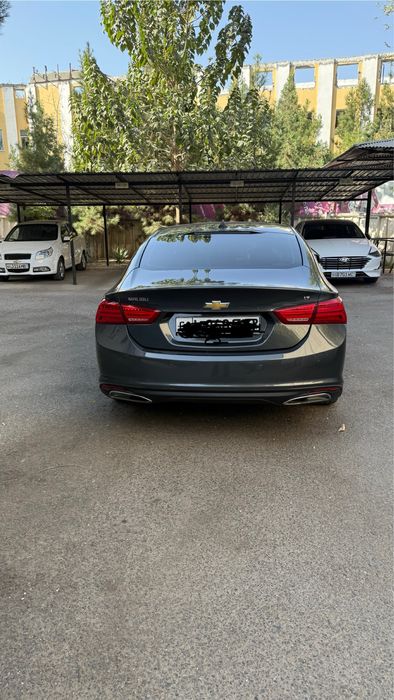 Продам Малибу 2 , в отличном состояние, дорогие  чехлы