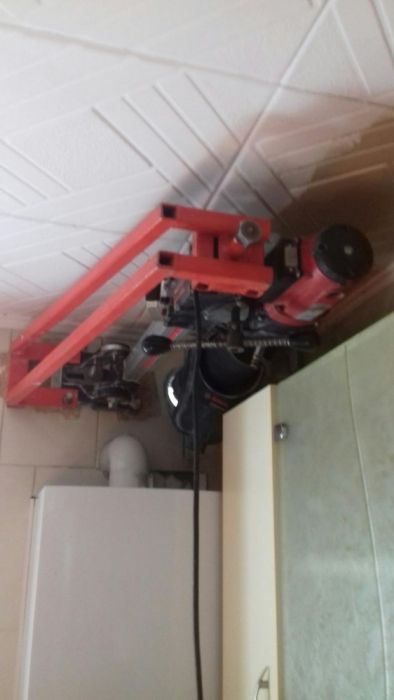 Gauri hota centrala ventilații prin carotare.
