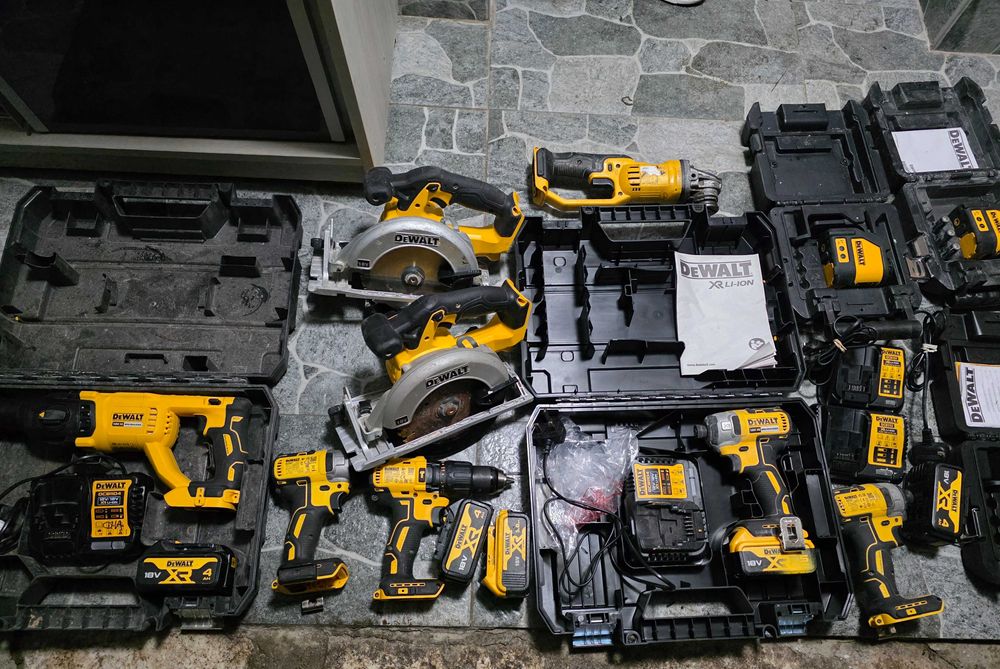 Dewalt Девалт инструменти машини