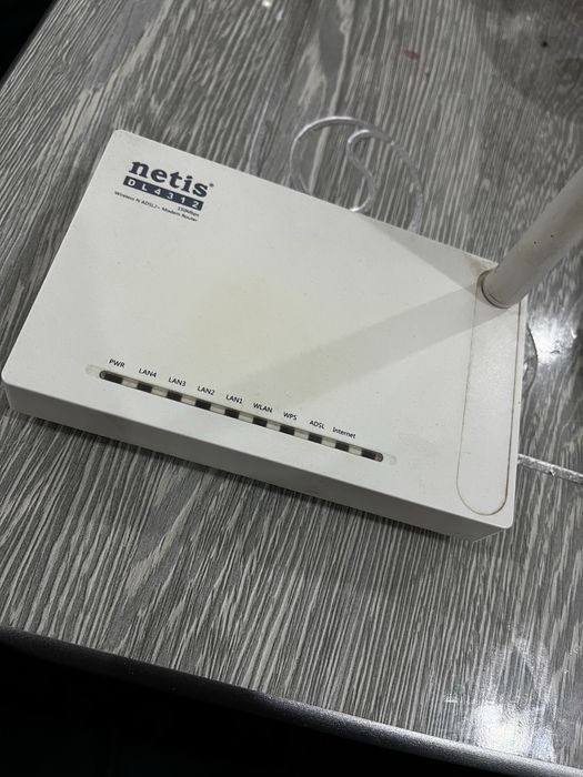 Wifi Router Netis dl4312