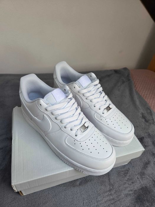 Nike Air Force 1 White