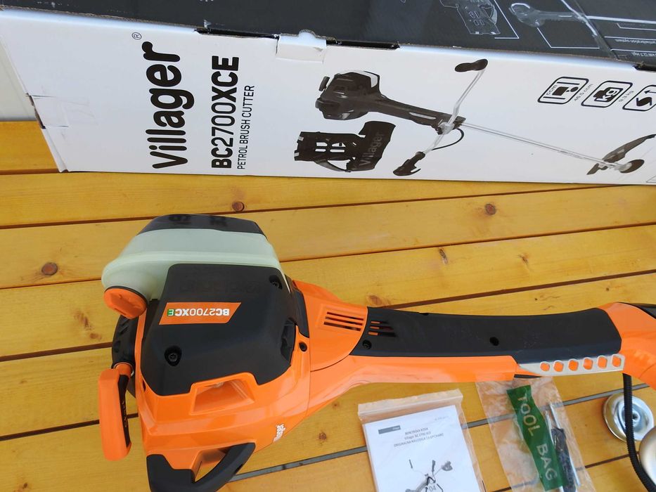 Motocoasa BC 2700 XCE