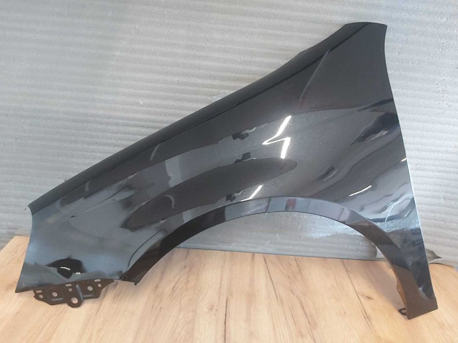 Aripa Fata Stanga VW Jetta 3/III 2005-2011 (LC9X (Negru))
