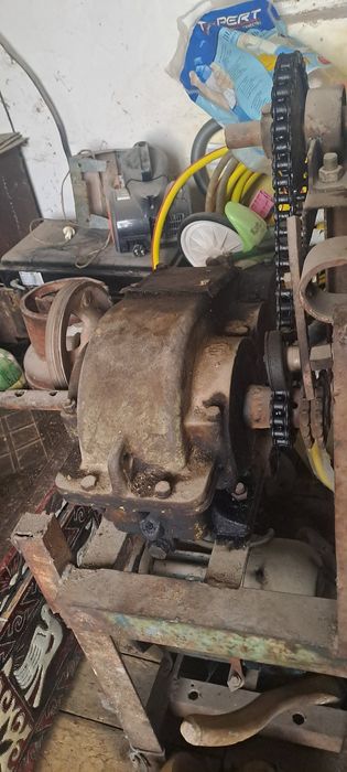 Двигитель редуктор