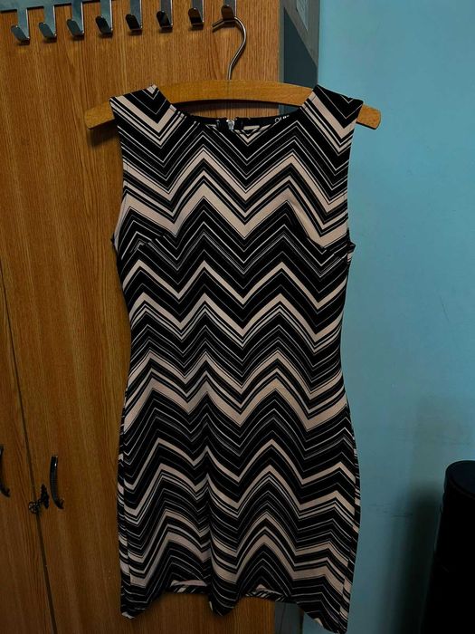 Rochie Mini Quiz Catifea Elastic