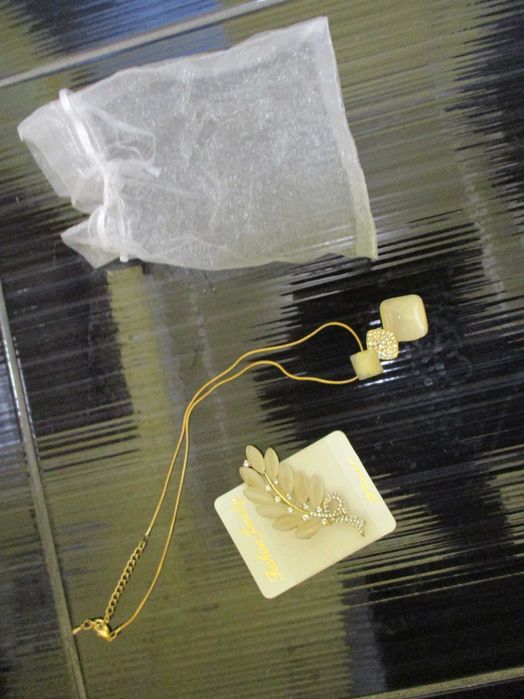 Комплект бужута Колие /брошка