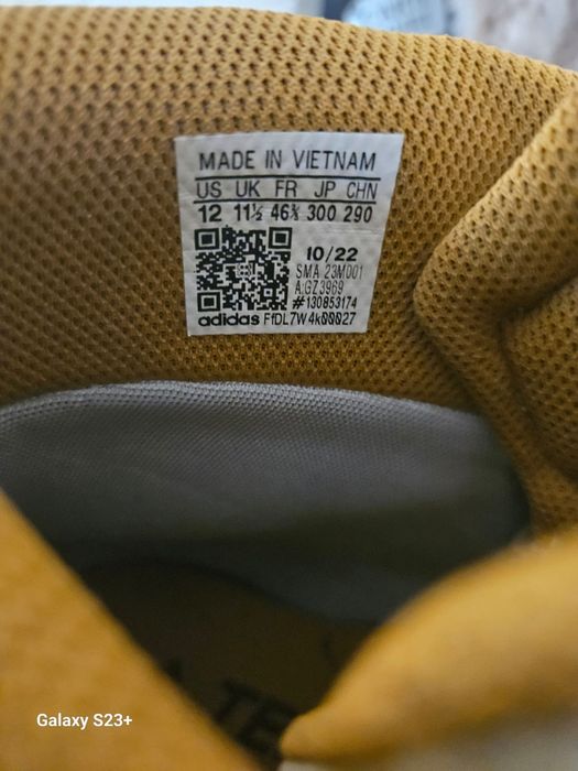 adidas  кросовки