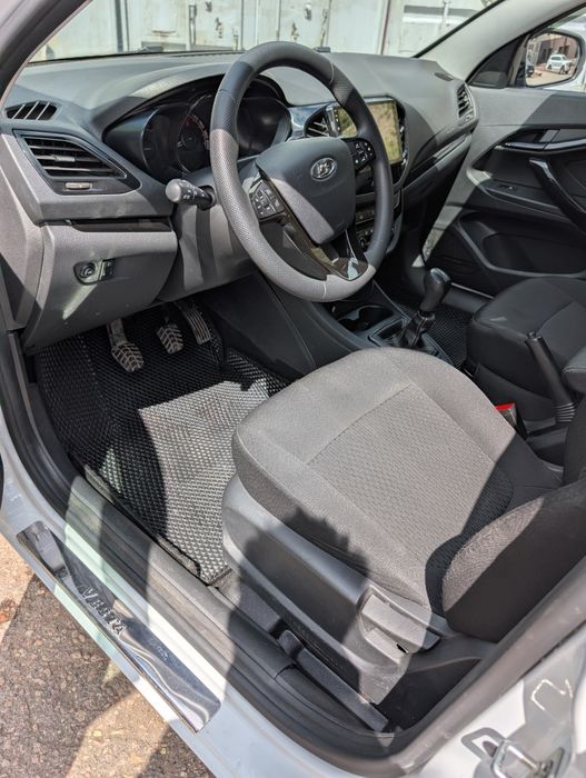 Продам Lada Vesta 2020 1.6