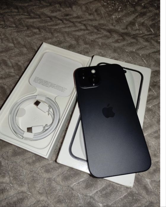 Айфон 15 256гб идеальное состояние