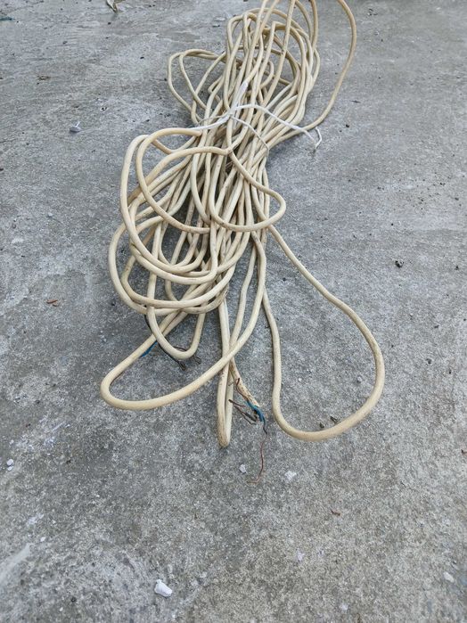 Кабели за трифазен ток и други