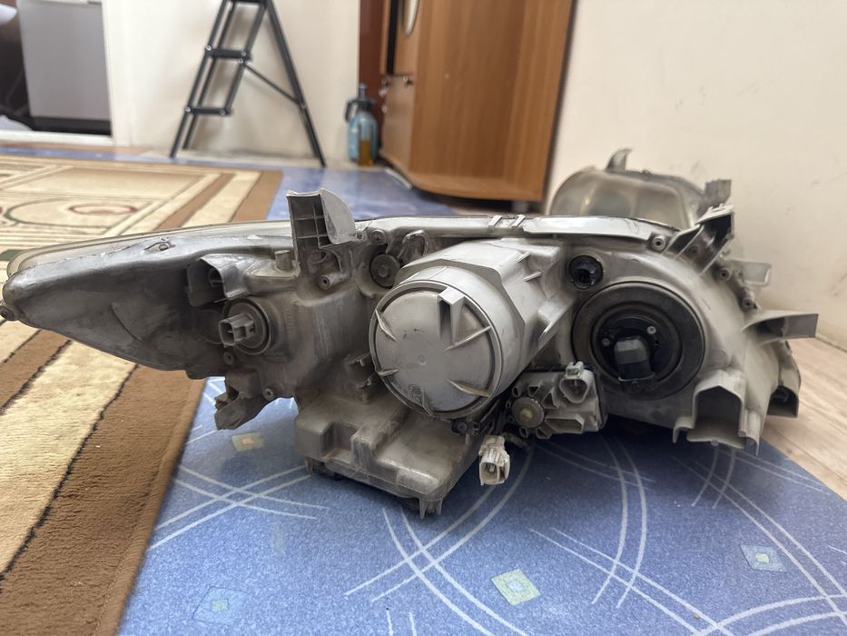 Фары camry 40 европейка 2006.г.в оригинал