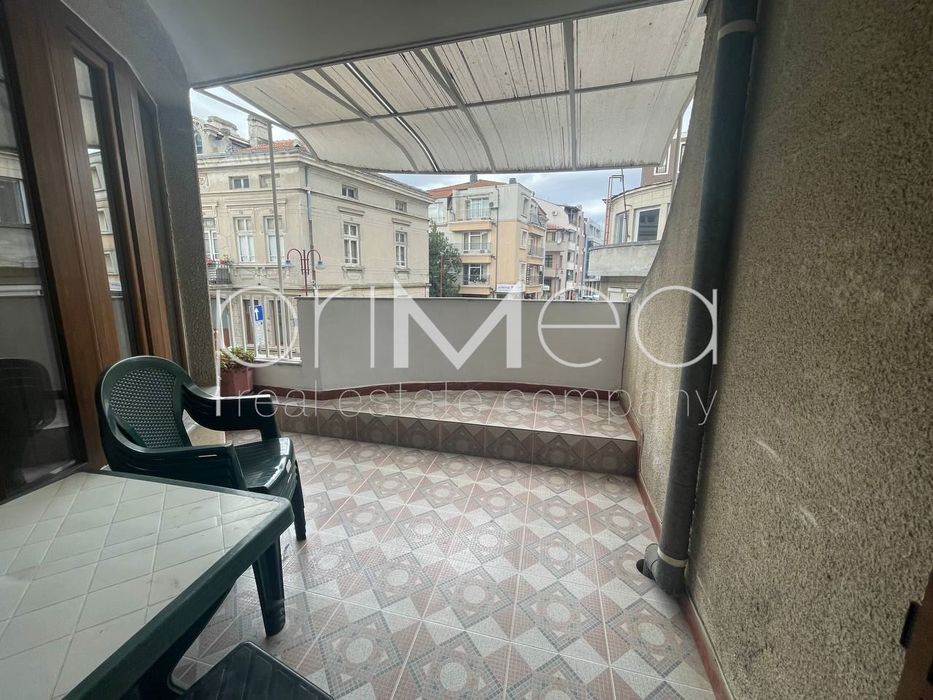 Дава се под наем Многостаен апартамент в Бургас, Център - 140 кв.м за 797.64 € - Снимка #5