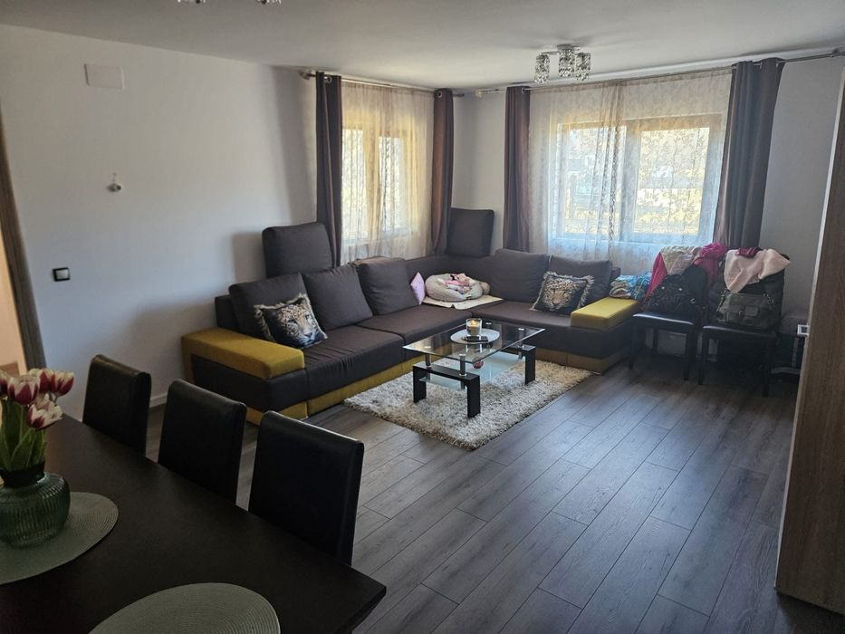 De vanzare casa P+M Romita