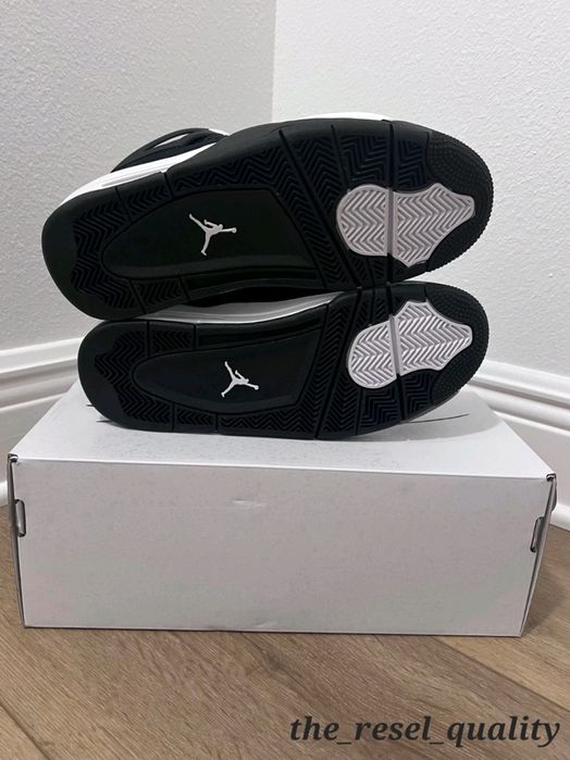 Jordan 4 White Thunder 42,43 Negru, Noi in Cutie, Livrare Rapida