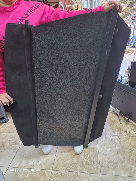 Продава се щора за Peugeot 5008 за 2017 година