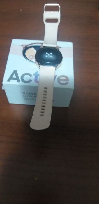 Vând Samsung Galaxy Watch Active