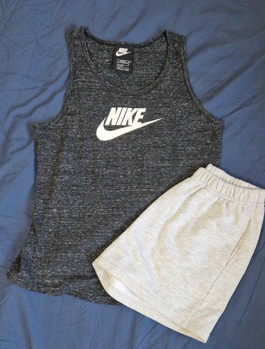 Лот Nike ХС/С размер