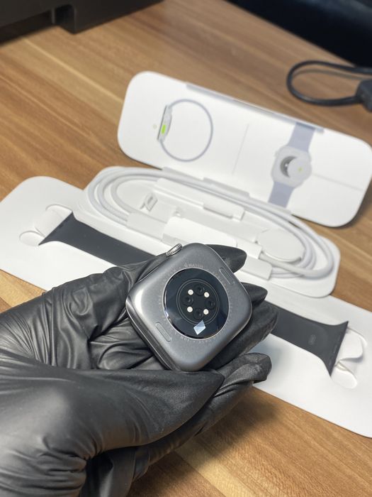 Apple Watch Seria 11 GPS/ 46 mm / Space Gray