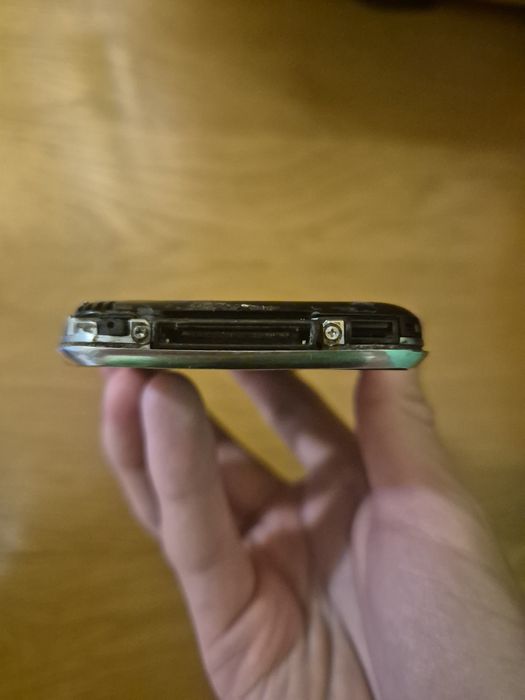 Iphone 2g НЕ РАБОТЕЩ