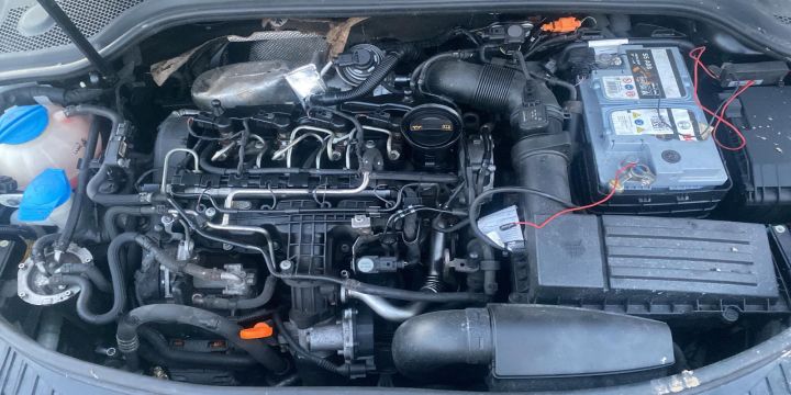 Dezmembram Audi A3 8P/8PA [2th facelift] [2008 - 2013] Sportback hatchback 5-usi 1.6 TDI MT (105 hp) Masina este cu motor de 1.6 CRTDI COD motor CAYC