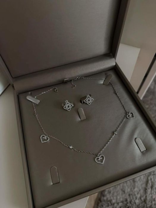 Цепочка под бренд Laroush