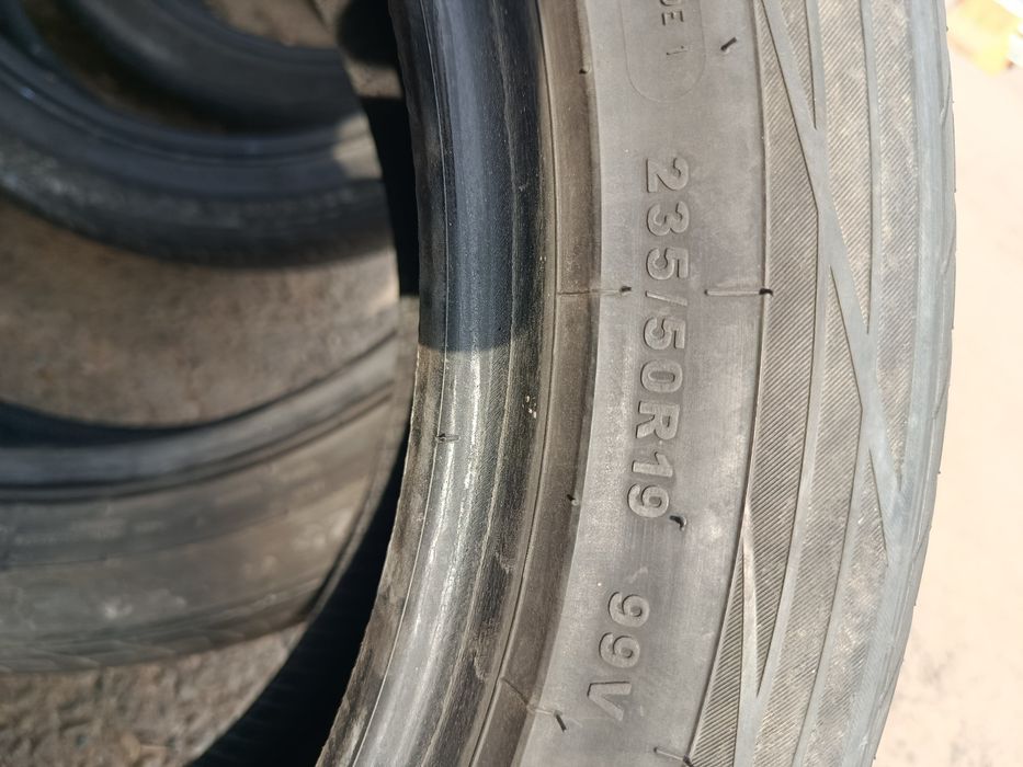 Продам шины R 19