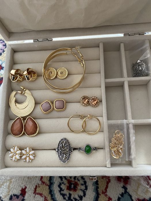 бижутерия сатамын