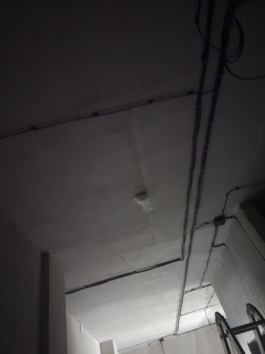 Электрик Электромонтажник