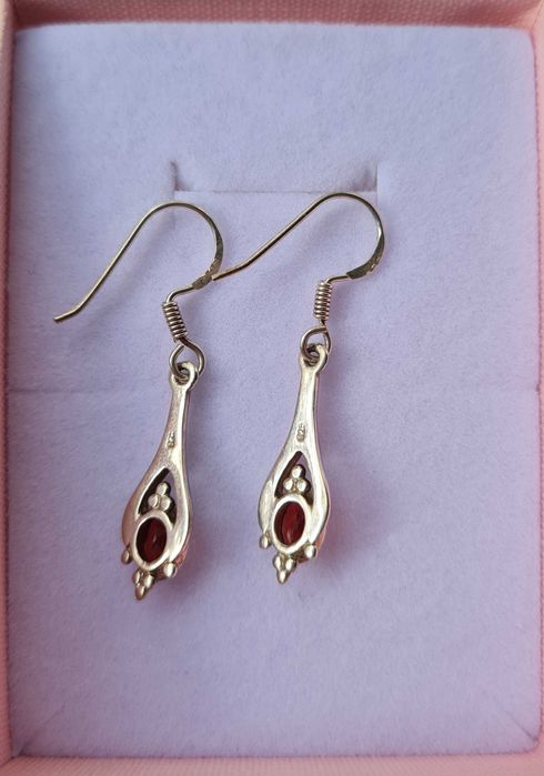 Cercei argint cu granat natural